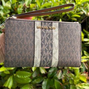 Michael Kors Jet Set Travel Large Double Zip Wallet Center Stripe MK Brown Multi